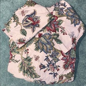 pottery barn queen sized duvet cover